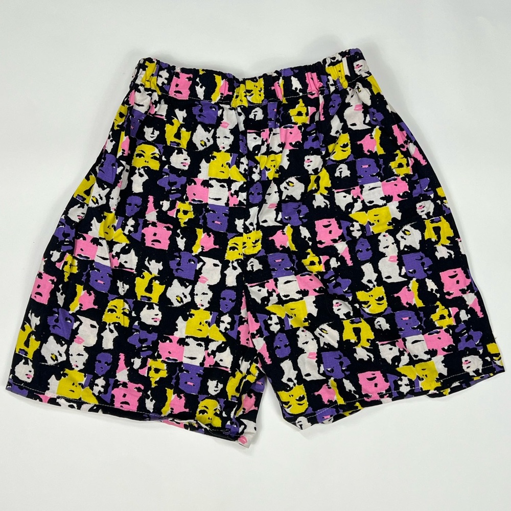 1990s Pop Art High Waist Shorts Long Cuff Rolled Short Warhol Graphic T Shirt 90 - Picture 4 of 17